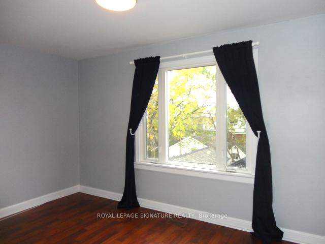 Photo 10 of 327 Wolverleigh Boulevard, Toronto, Danforth — HOMEH