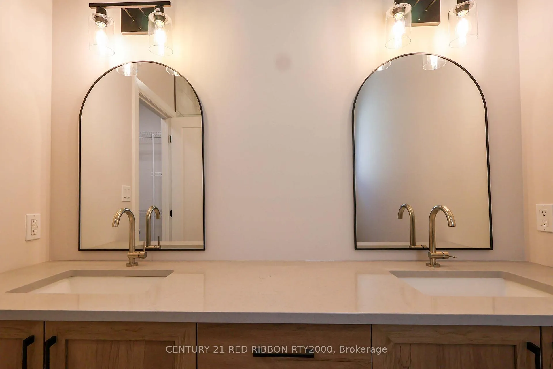 Photo 31 of Unit 22, 430 Head Street N, Strathroy-Caradoc, NE — HOMEH