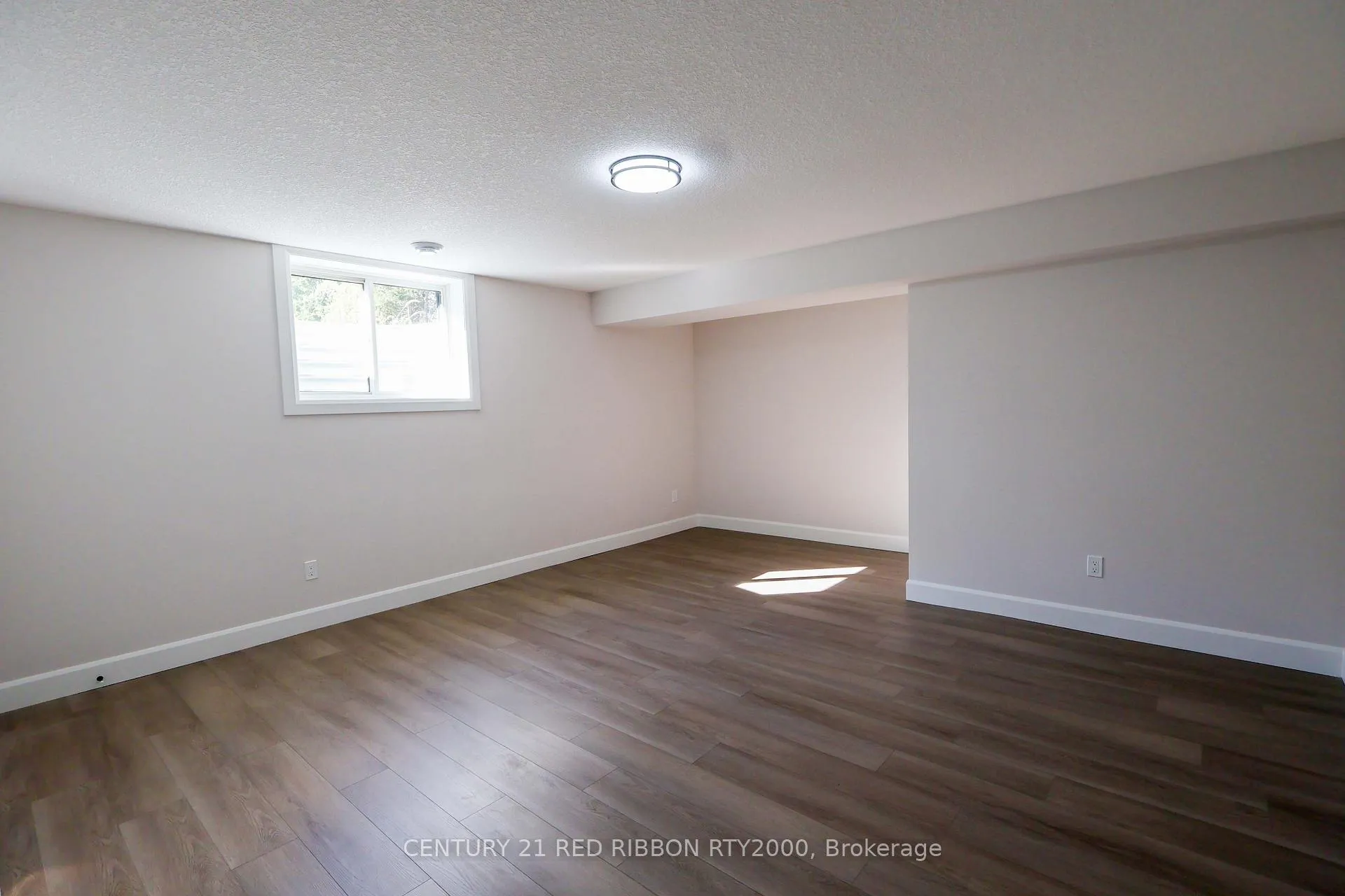Photo 39 of Unit 22, 430 Head Street N, Strathroy-Caradoc, NE — HOMEH