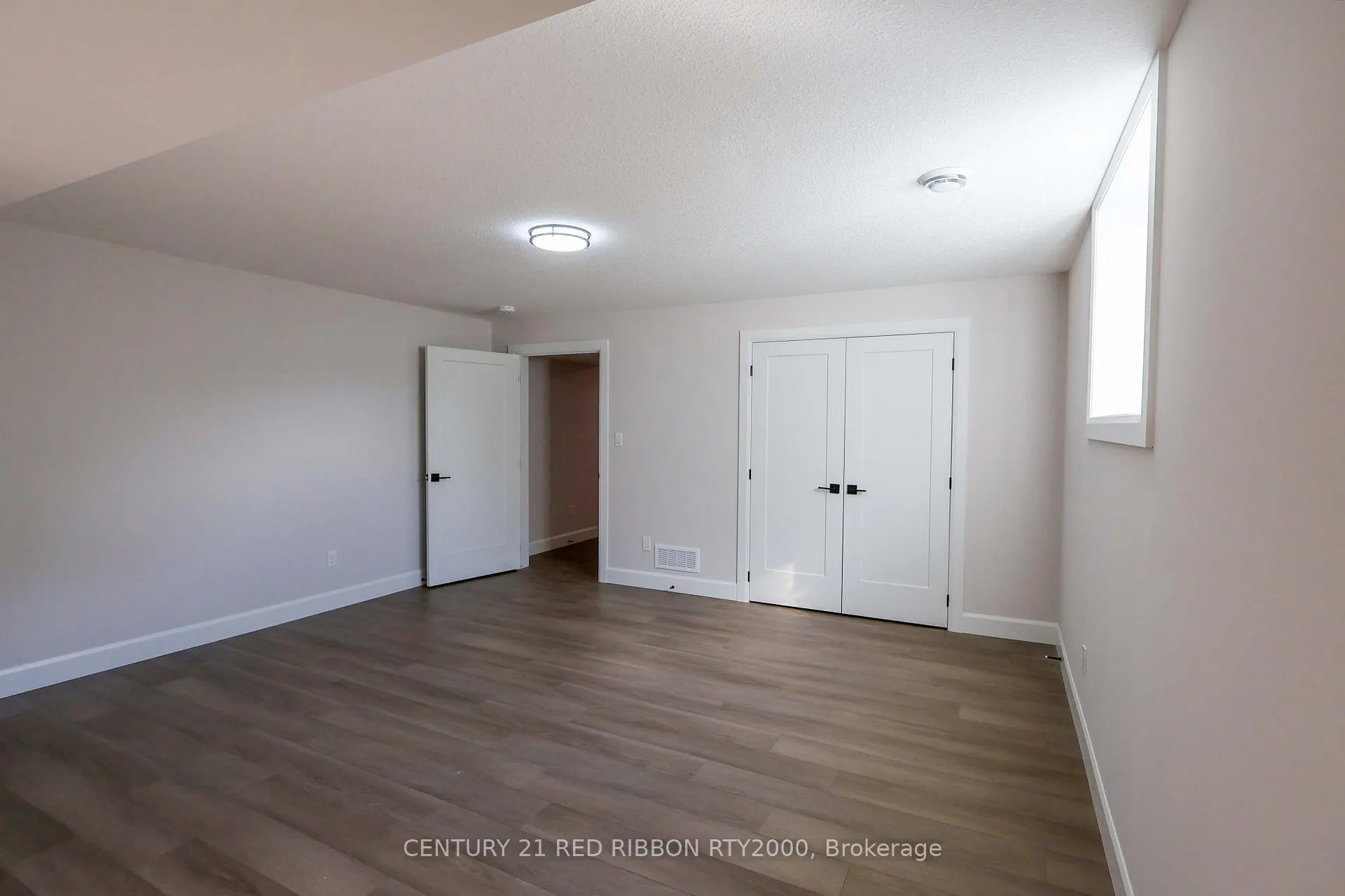 Photo 40 of Unit 22, 430 Head Street N, Strathroy-Caradoc, NE — HOMEH