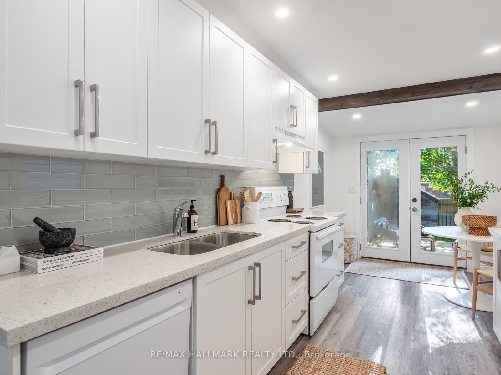 Photo 13 of 92 Moberly Avenue, Toronto, Woodbine Corridor — HOMEH