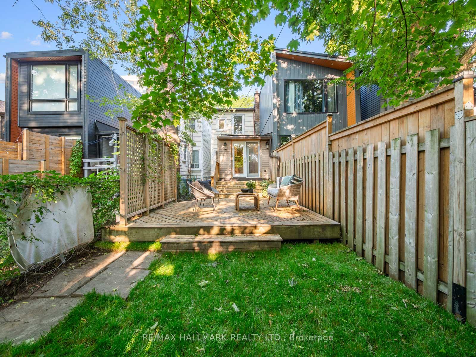 Photo 41 of 92 Moberly Avenue, Toronto, Woodbine Corridor — HOMEH