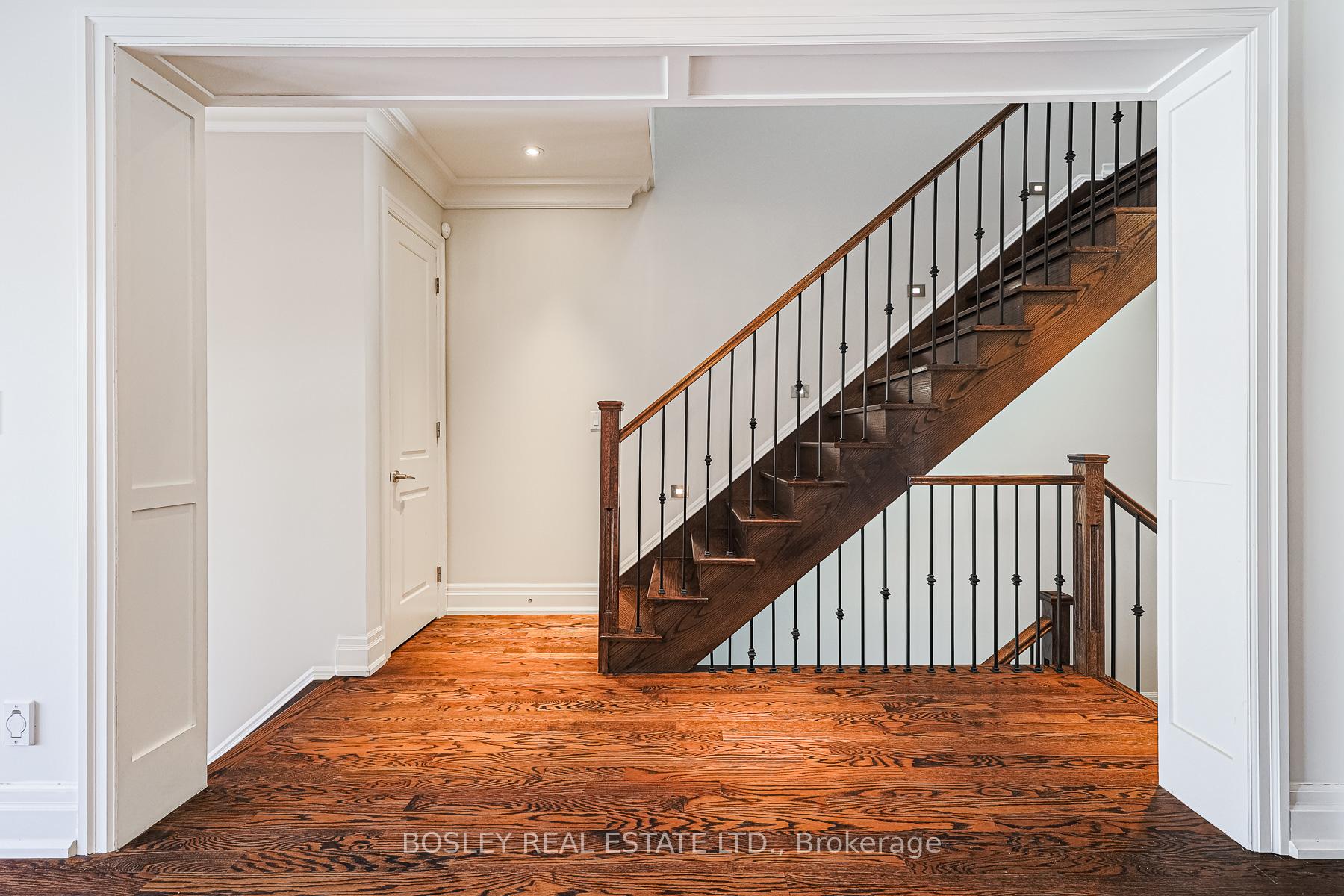 Photo 34 of 703 Hillsdale Avenue E, Toronto, Mount Pleasant East — HOMEH