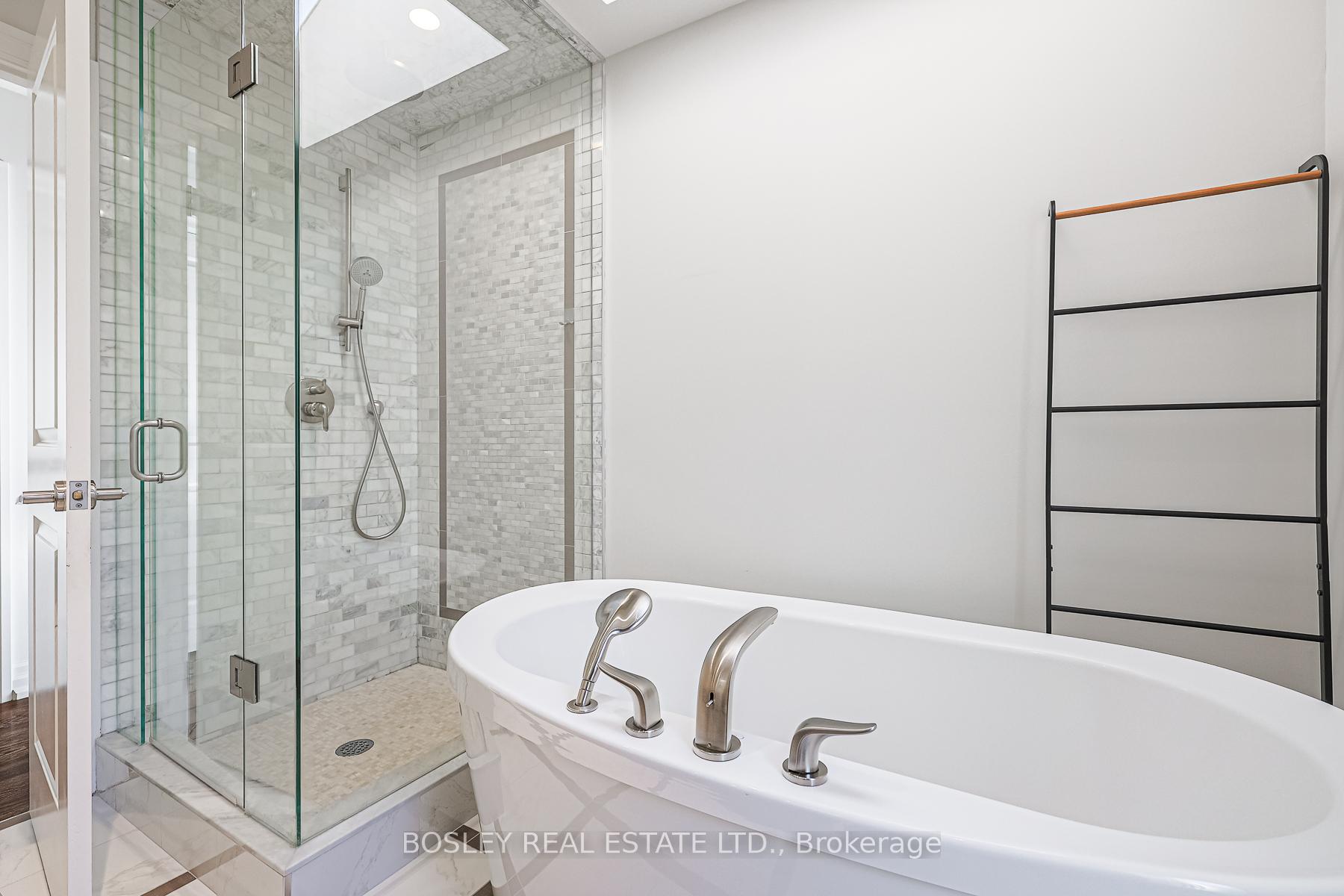 Photo 17 of 703 Hillsdale Avenue E, Toronto, Mount Pleasant East — HOMEH