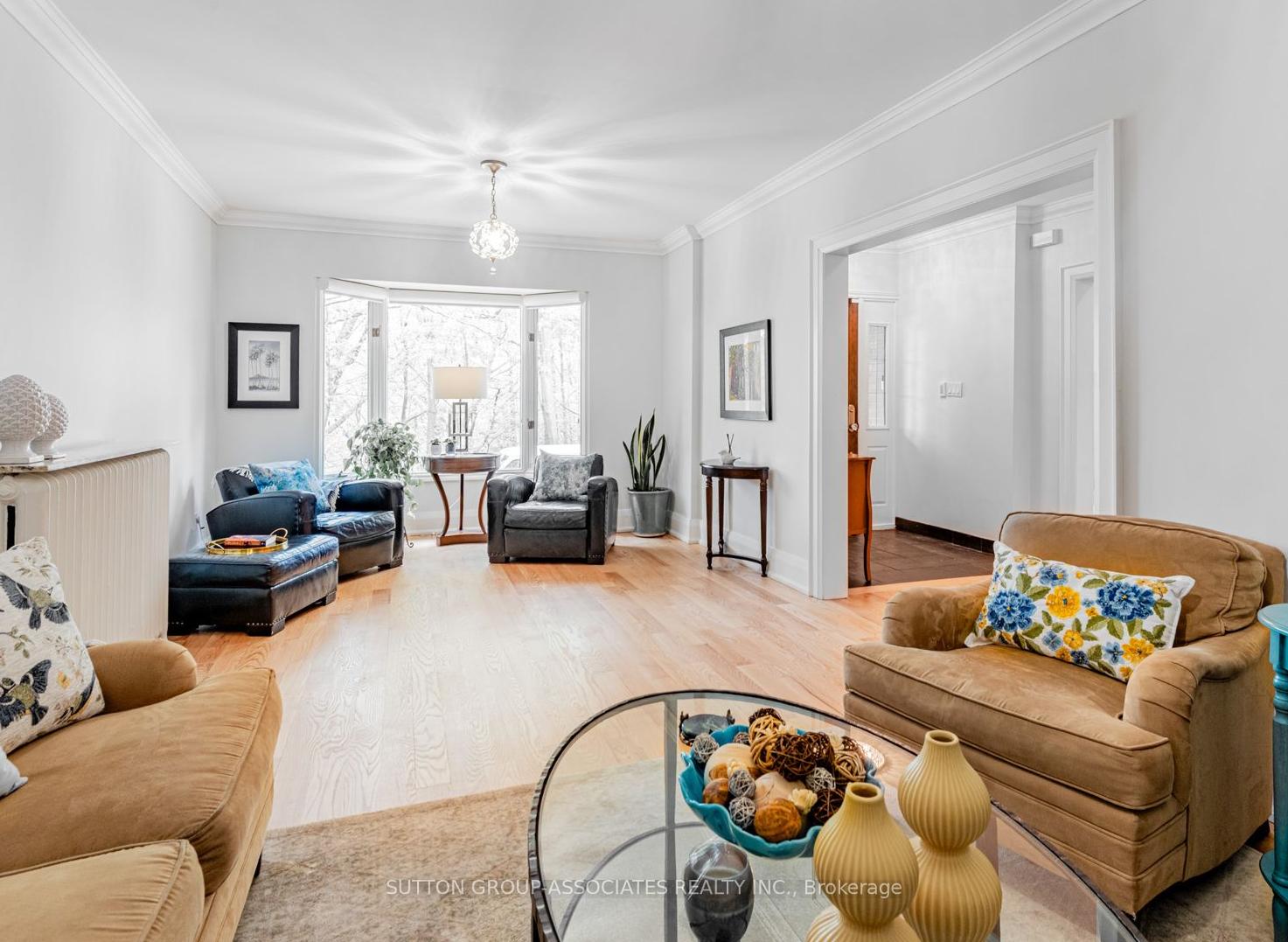Photo 2 of 20 Glengrove Avenue E, Toronto, Lawrence Park South — HOMEH