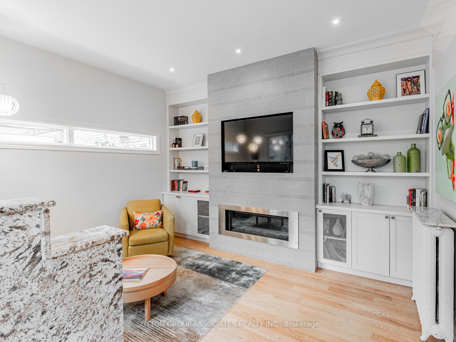 Photo 10 of 20 Glengrove Avenue E, Toronto, Lawrence Park South — HOMEH