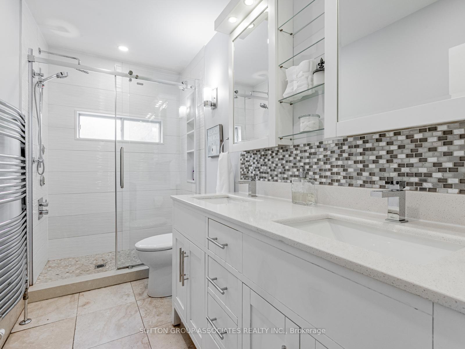 Photo 18 of 20 Glengrove Avenue E, Toronto, Lawrence Park South — HOMEH