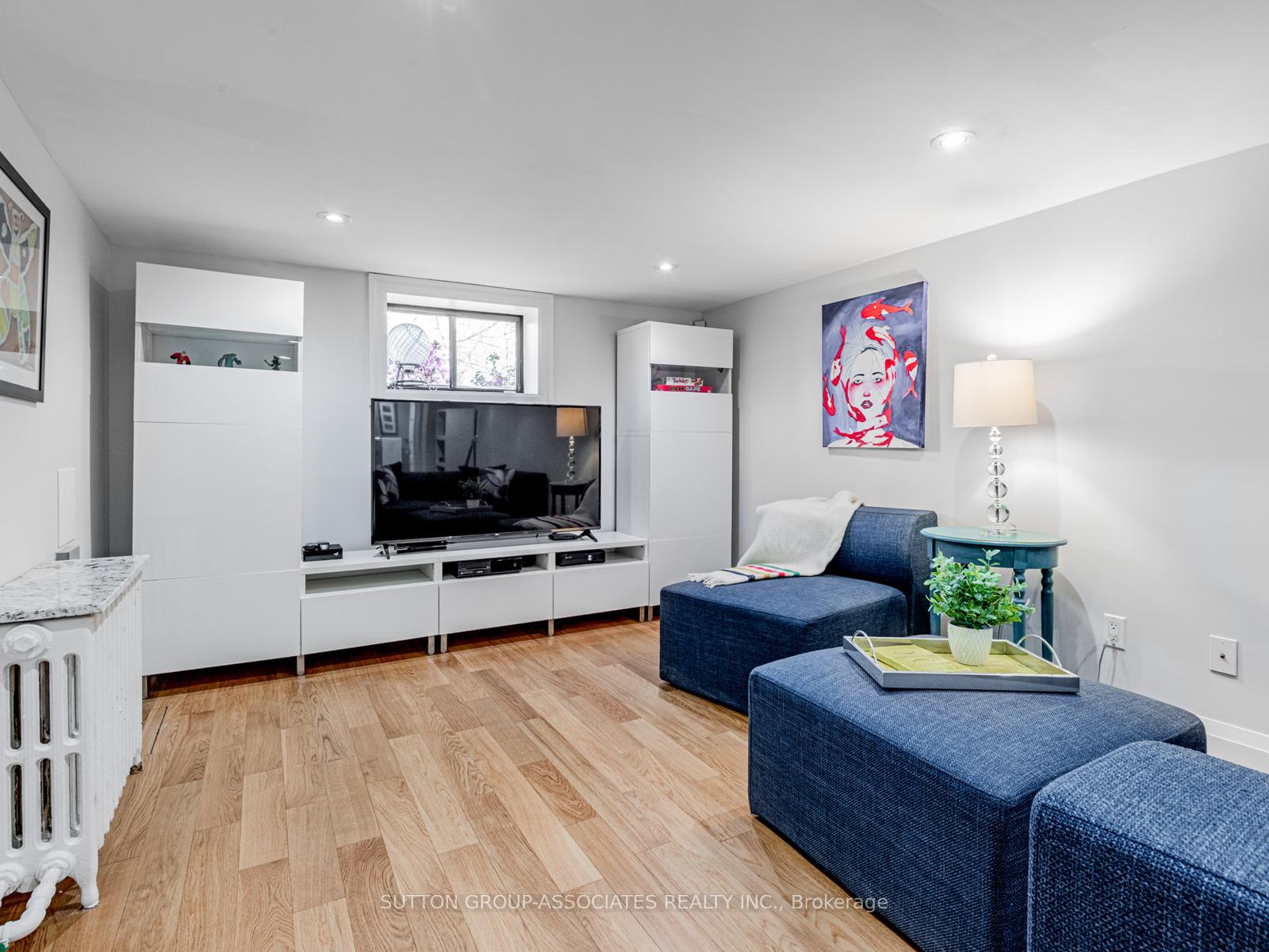 Photo 24 of 20 Glengrove Avenue E, Toronto, Lawrence Park South — HOMEH