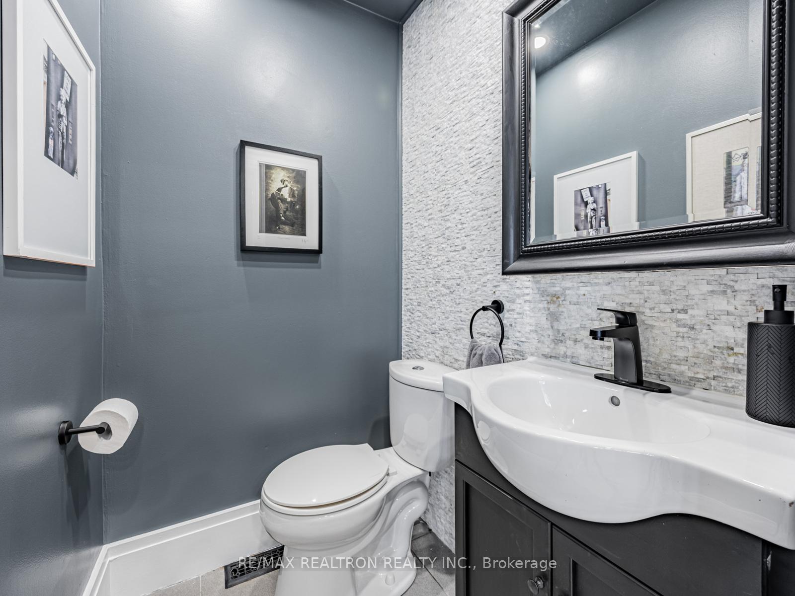 Photo 13 of 121 Barker Avenue, Toronto, Danforth Village-East York — HOMEH