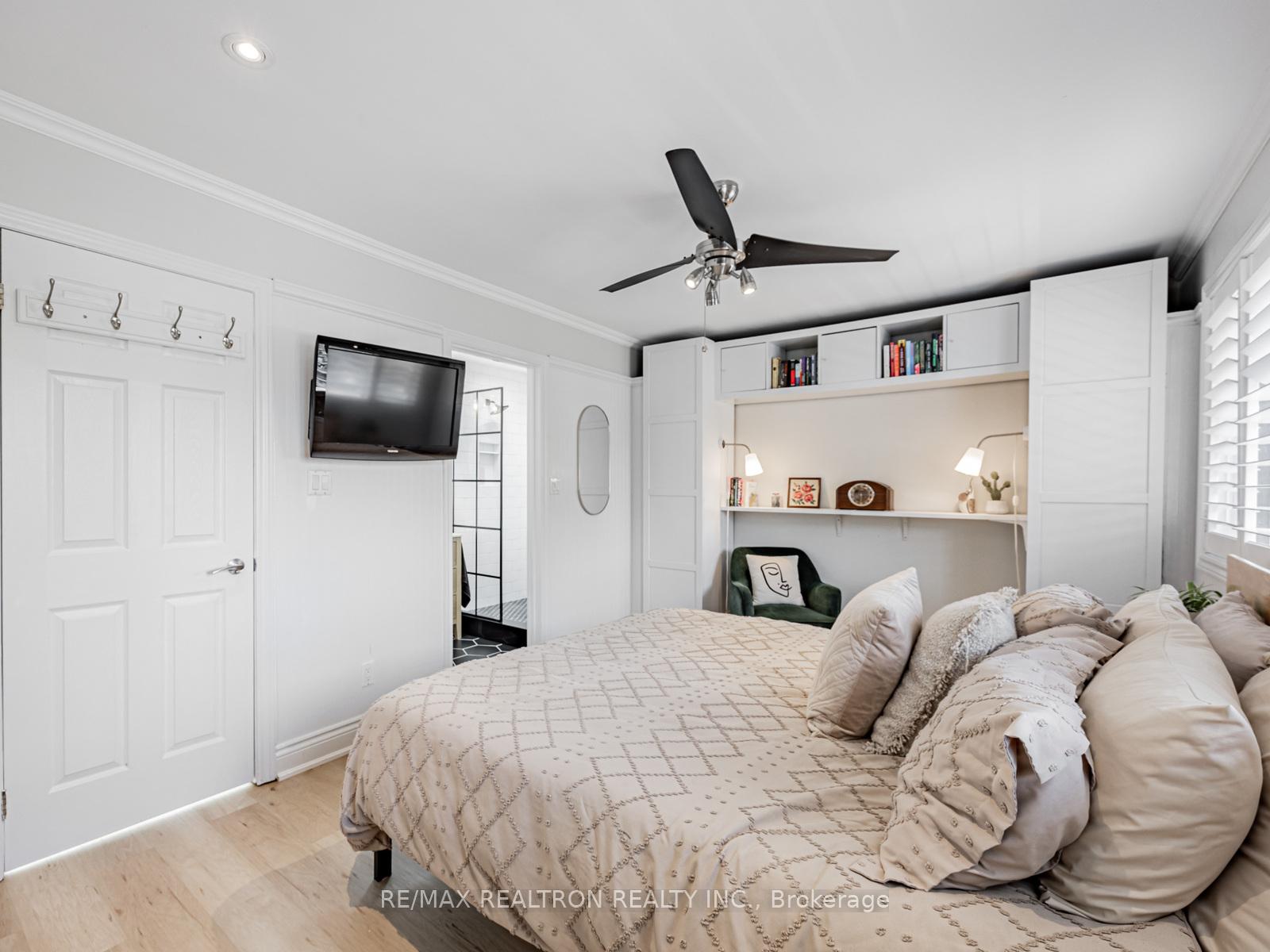 Photo 17 of 121 Barker Avenue, Toronto, Danforth Village-East York — HOMEH