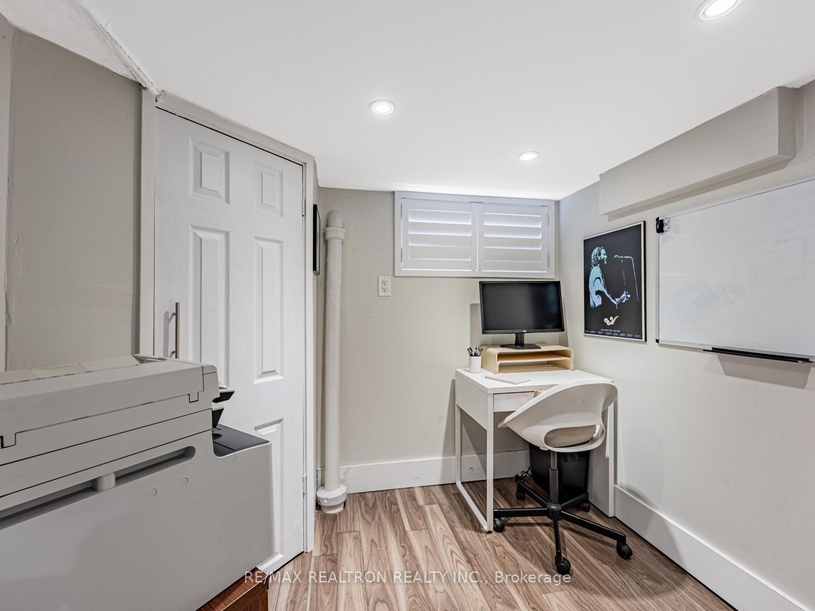 Photo 30 of 121 Barker Avenue, Toronto, Danforth Village-East York — HOMEH