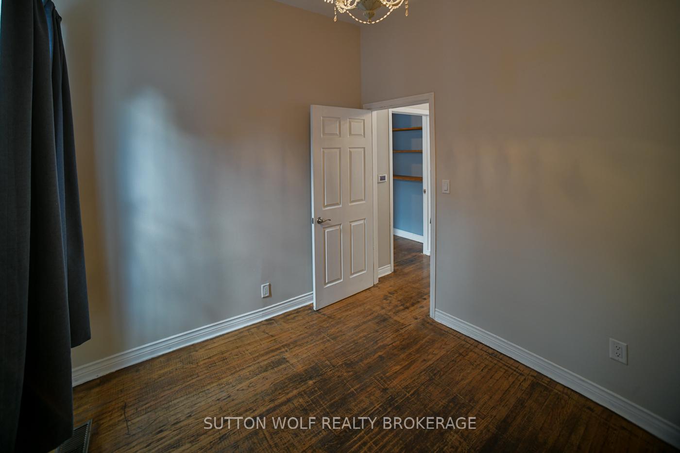 Photo 6 of 133 Oxford Street, Strathroy-Caradoc, NW — HOMEH