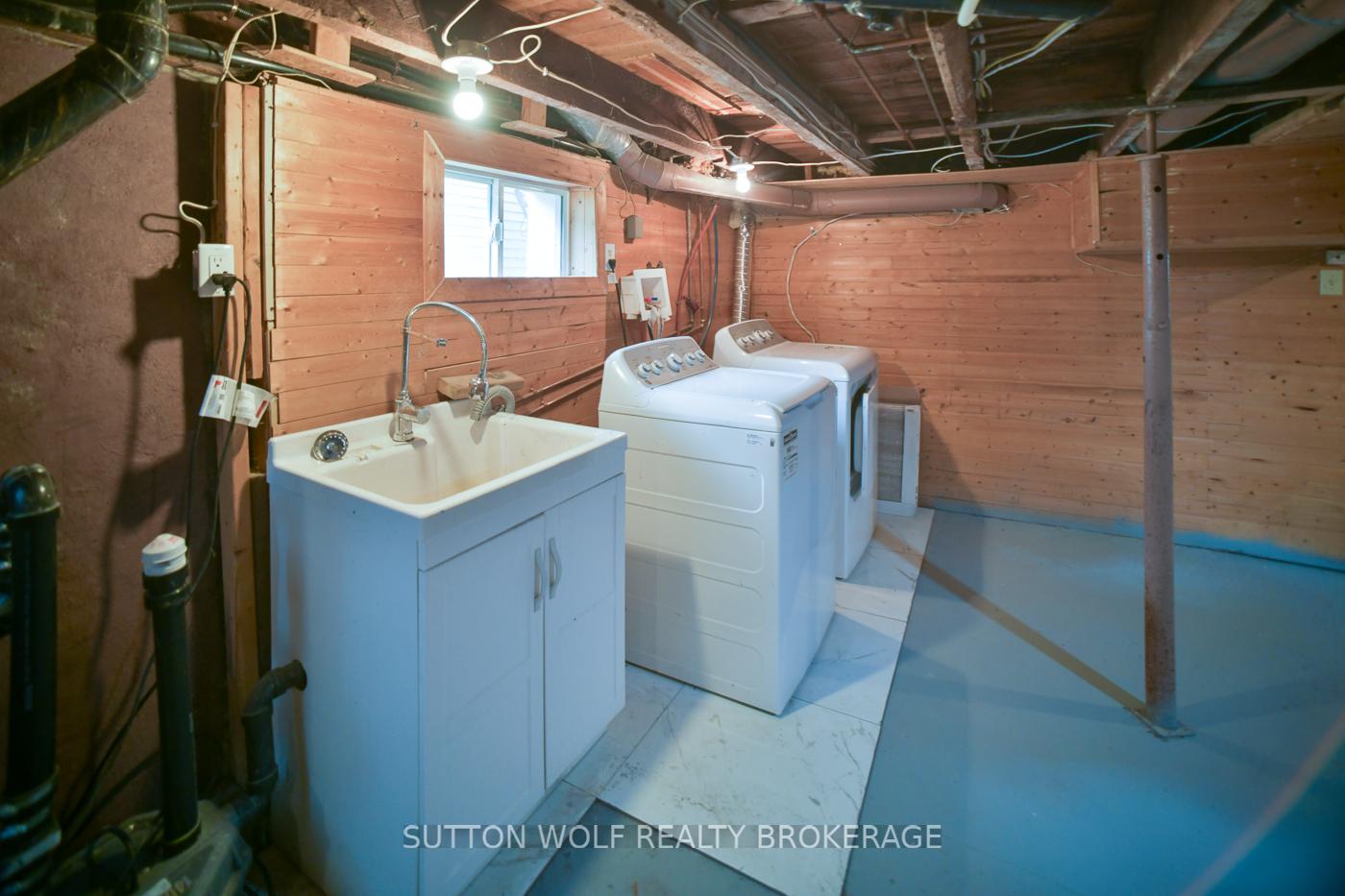 Photo 20 of 133 Oxford Street, Strathroy-Caradoc, NW — HOMEH