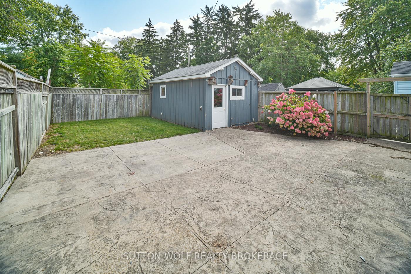 Photo 25 of 133 Oxford Street, Strathroy-Caradoc, NW — HOMEH