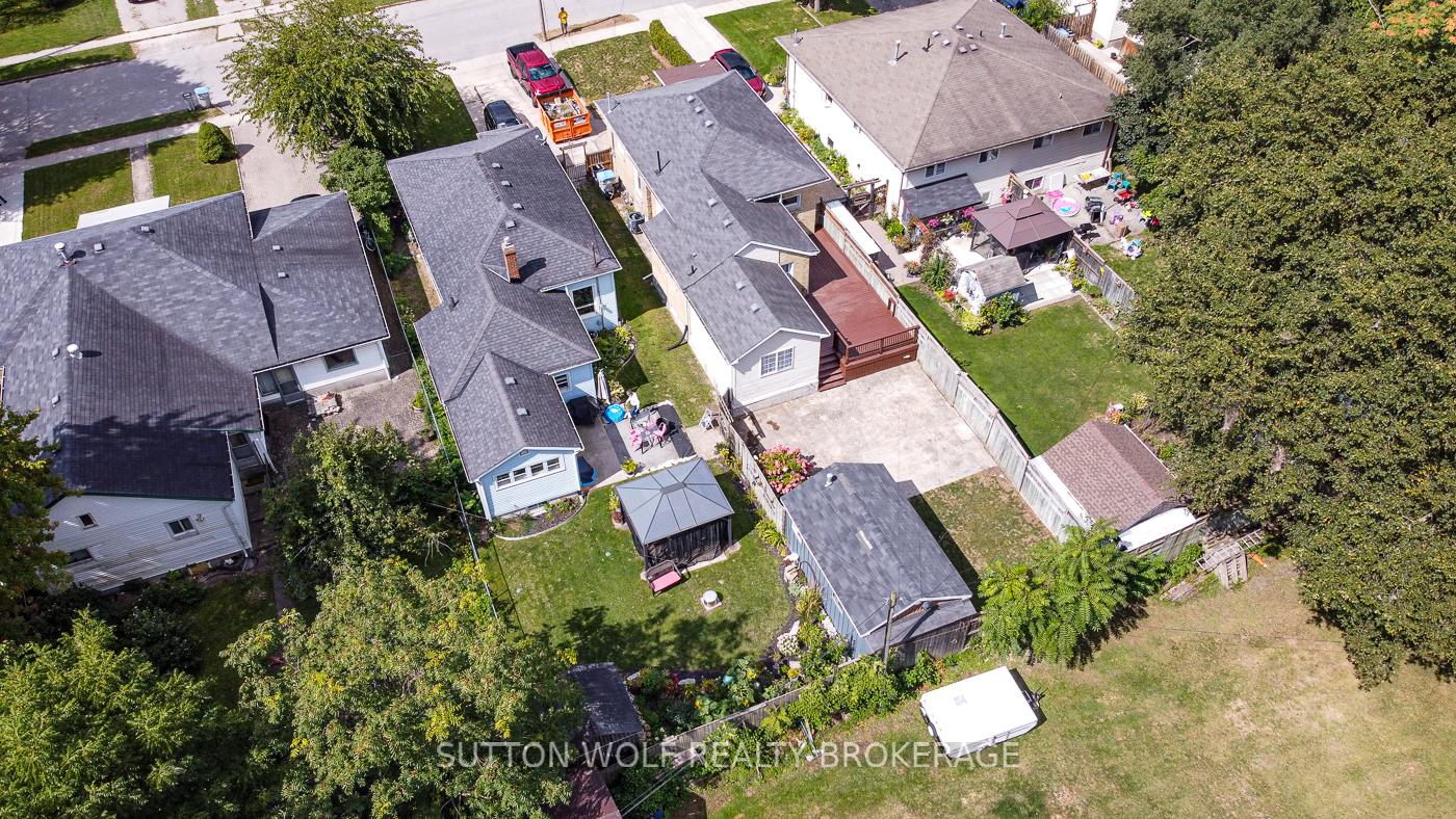 Photo 30 of 133 Oxford Street, Strathroy-Caradoc, NW — HOMEH