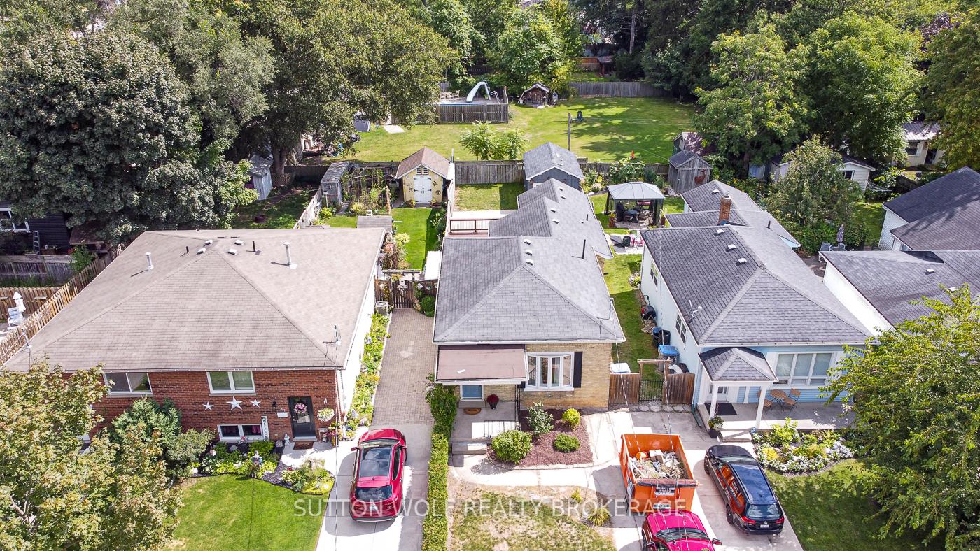 Photo 32 of 133 Oxford Street, Strathroy-Caradoc, NW — HOMEH