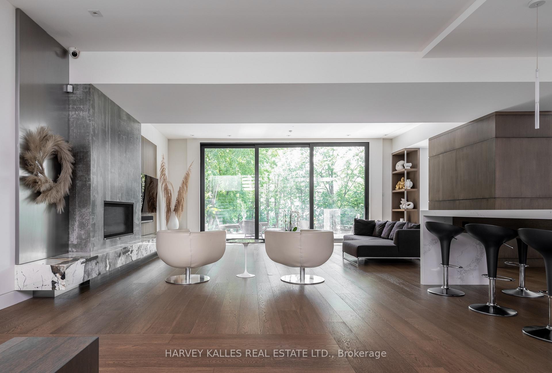 Photo 4 of 459 Fairlawn Avenue, Toronto, Bedford Park-Nortown — HOMEH