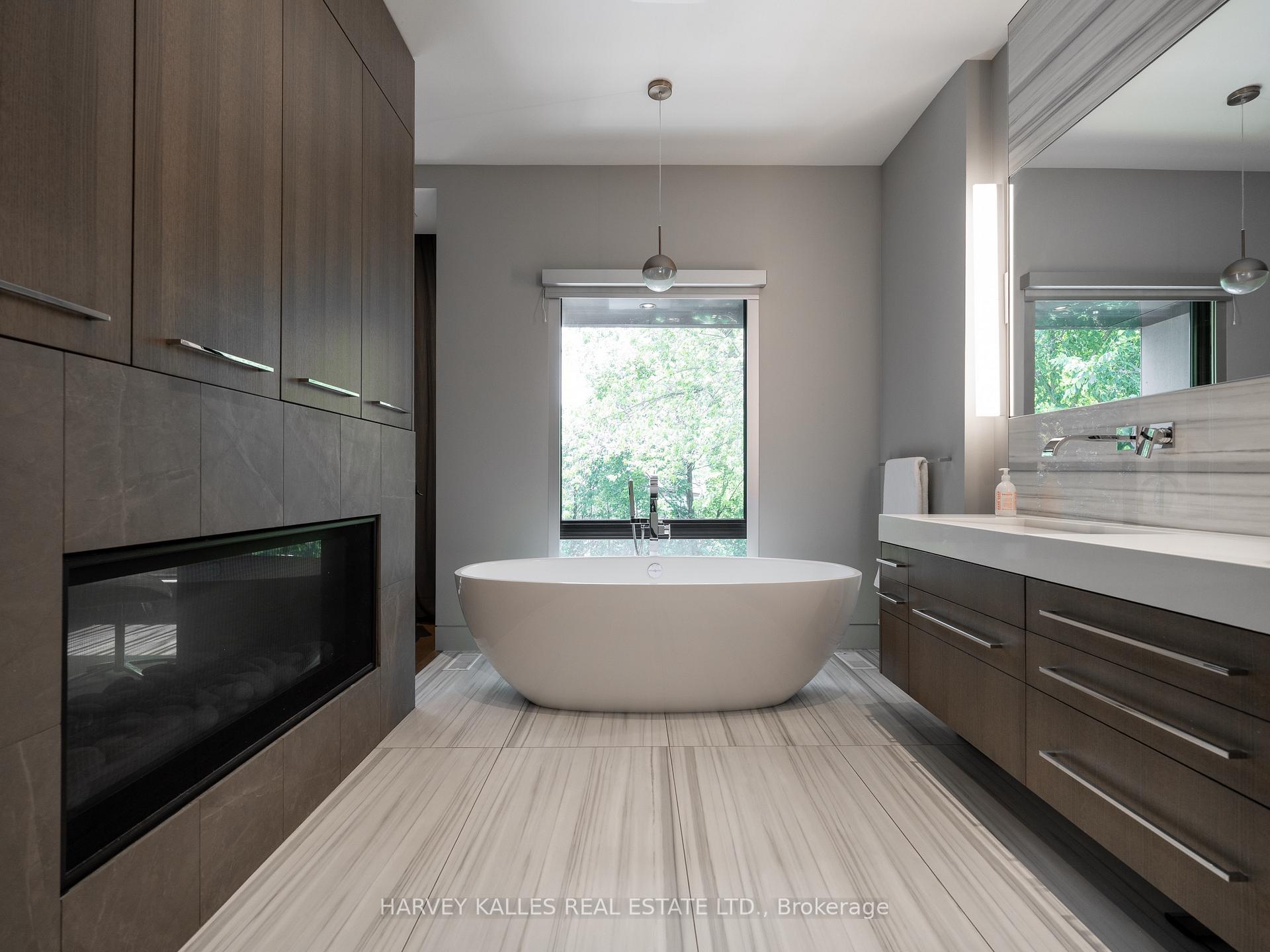 Photo 21 of 459 Fairlawn Avenue, Toronto, Bedford Park-Nortown — HOMEH