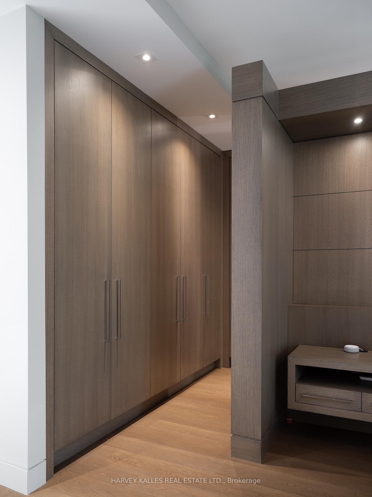 Photo 25 of 459 Fairlawn Avenue, Toronto, Bedford Park-Nortown — HOMEH