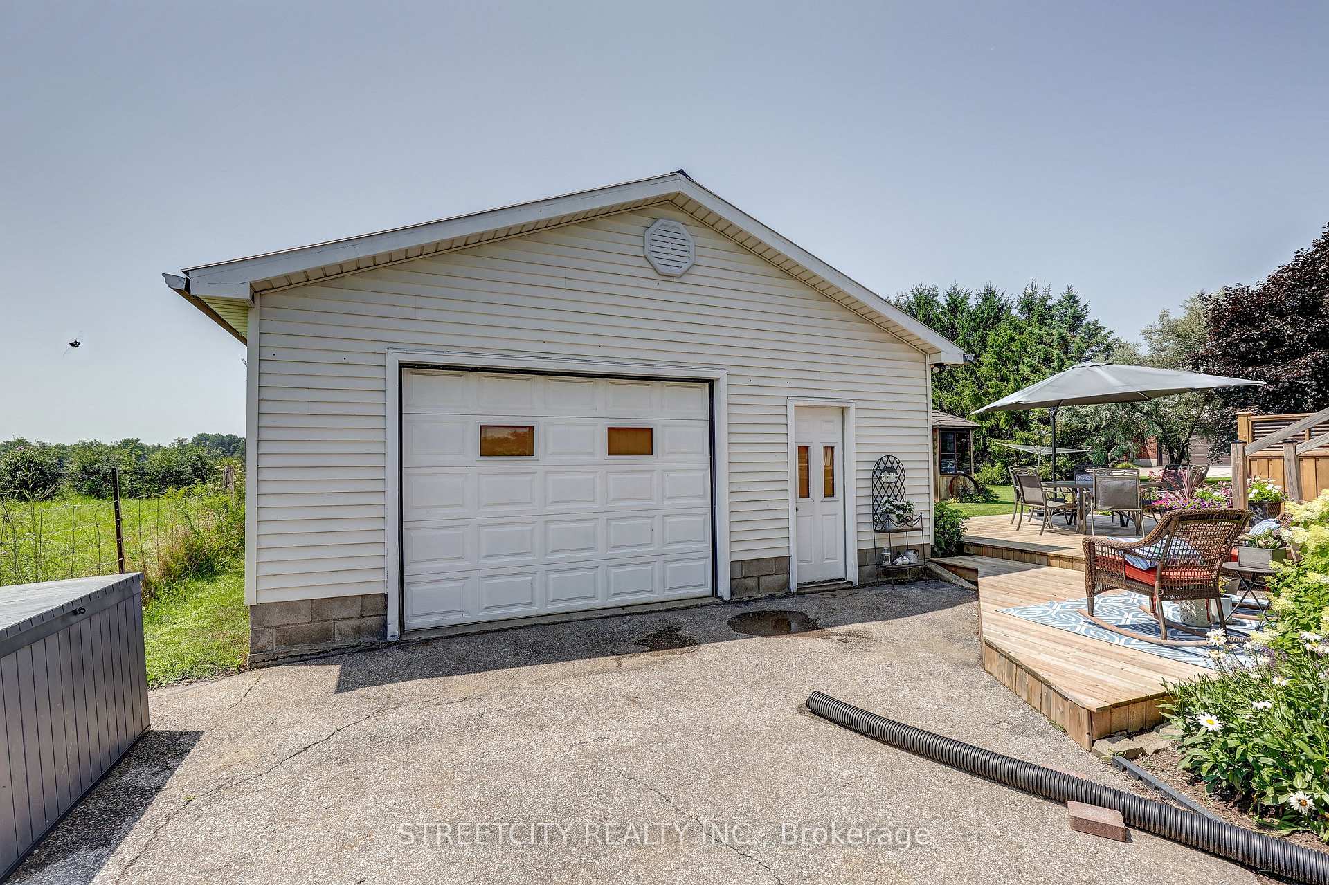 Photo 3 of 5231 Westchester Bourne, Thames Centre, Rural Thames Centre — HOMEH