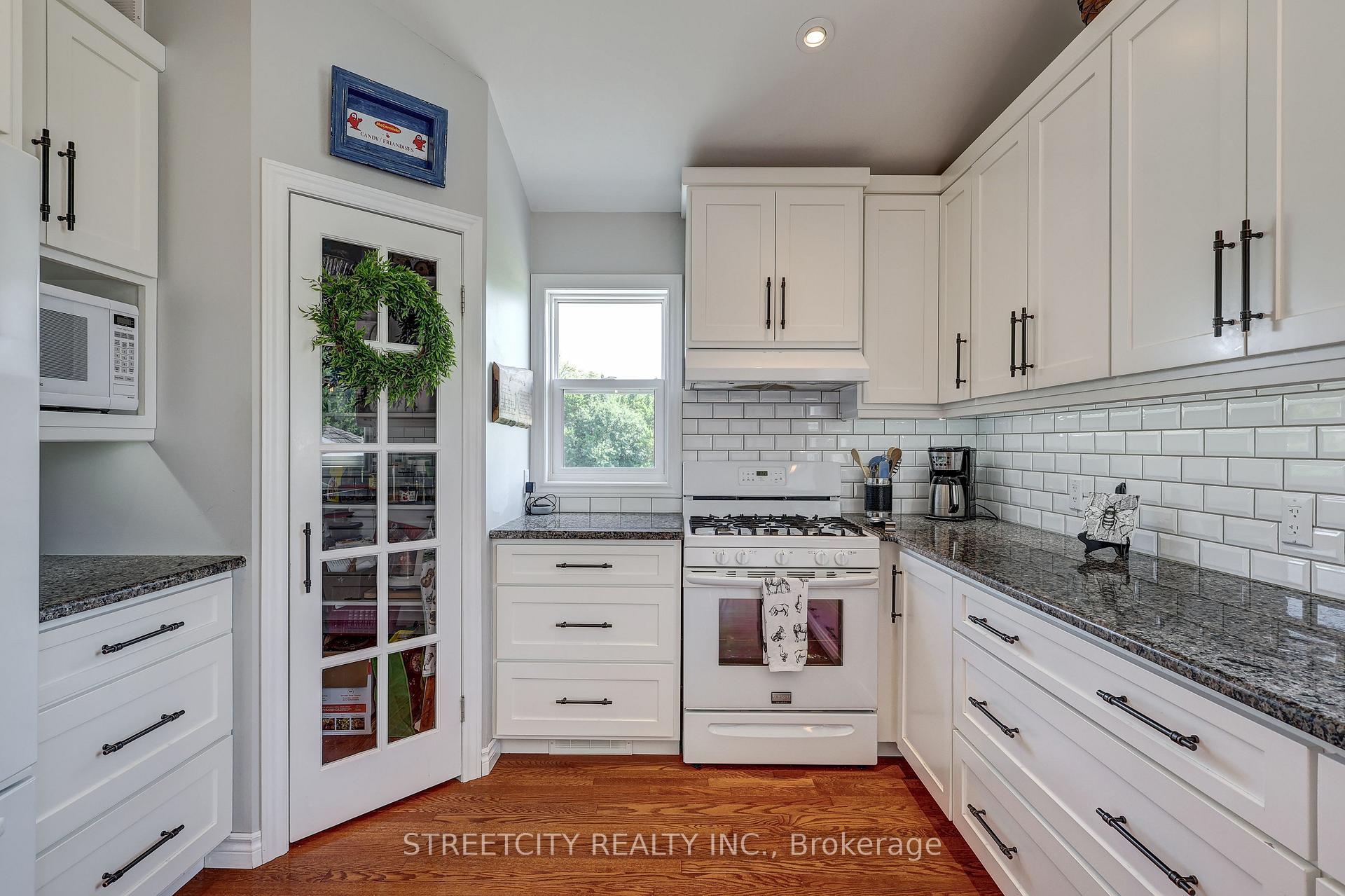 Photo 7 of 5231 Westchester Bourne, Thames Centre, Rural Thames Centre — HOMEH