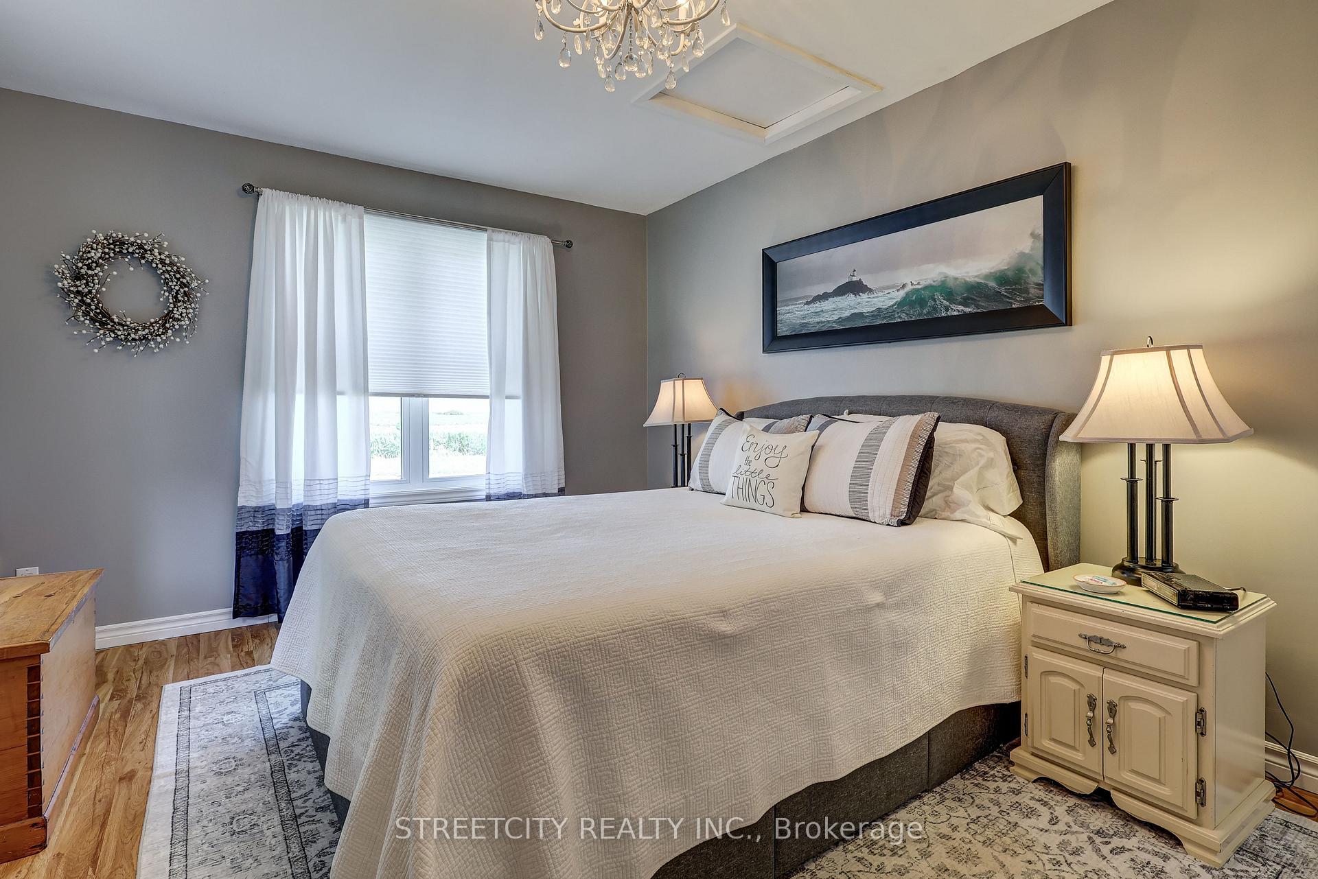 Photo 23 of 5231 Westchester Bourne, Thames Centre, Rural Thames Centre — HOMEH