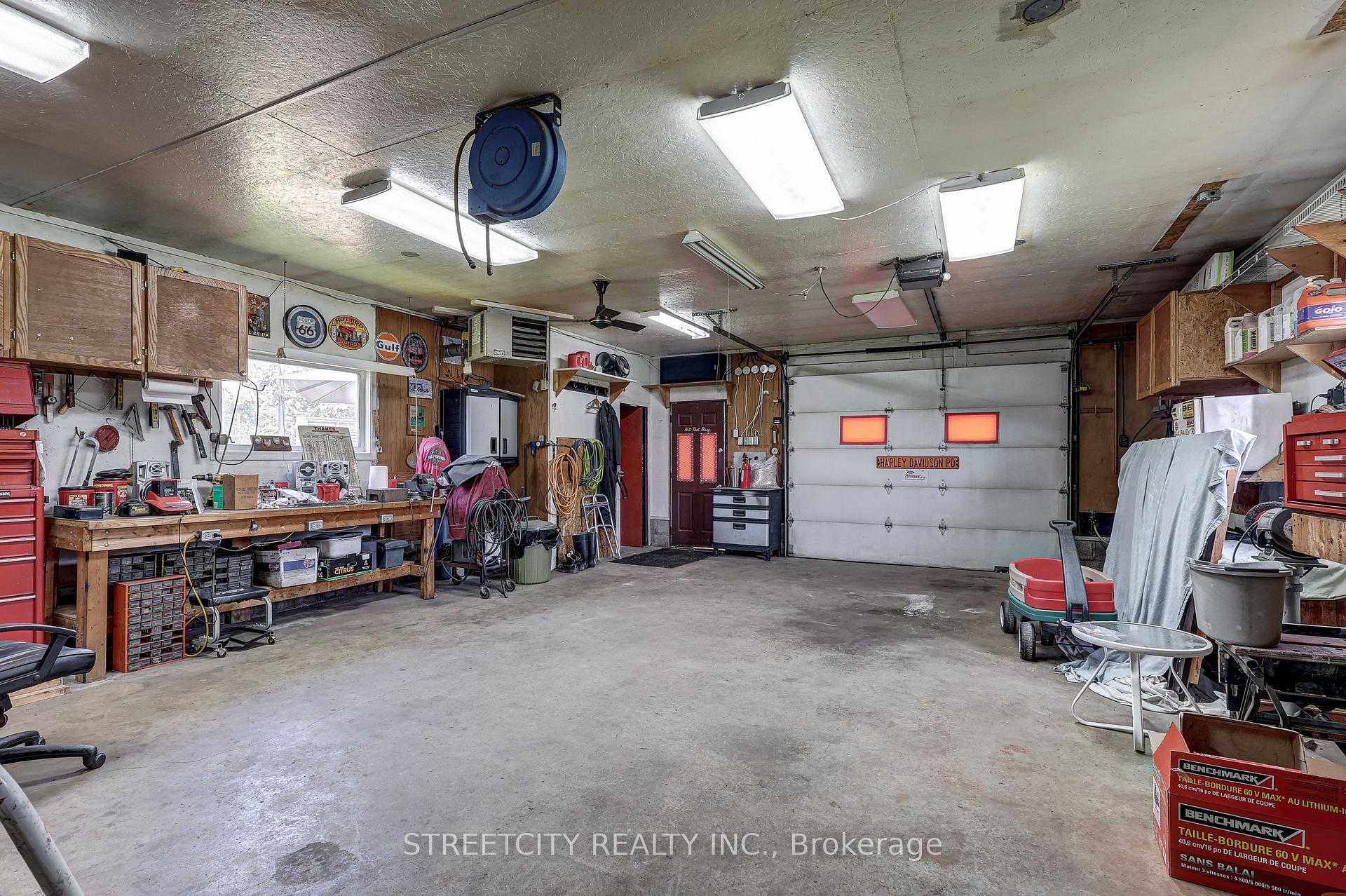 Photo 29 of 5231 Westchester Bourne, Thames Centre, Rural Thames Centre — HOMEH