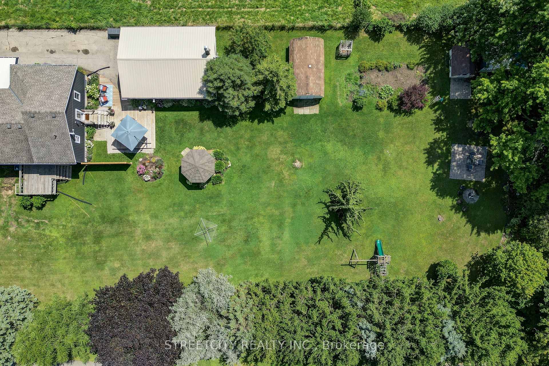 Photo 35 of 5231 Westchester Bourne, Thames Centre, Rural Thames Centre — HOMEH