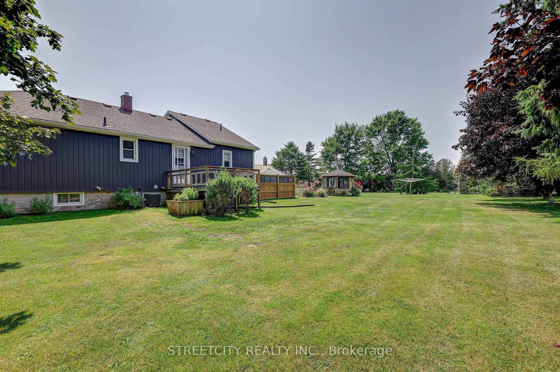 Photo 42 of 5231 Westchester Bourne, Thames Centre, Rural Thames Centre — HOMEH