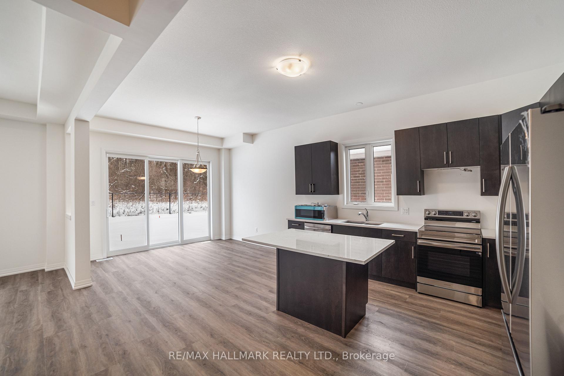 Photo 18 of 31 Willson (Upper) Drive, Thorold, Hurricane/Merrittville — HOMEH
