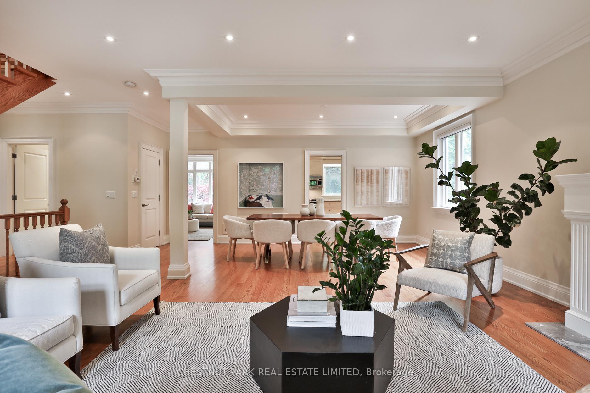 Photo 6 of 75 Boulton Drive, Toronto, Casa Loma — HOMEH