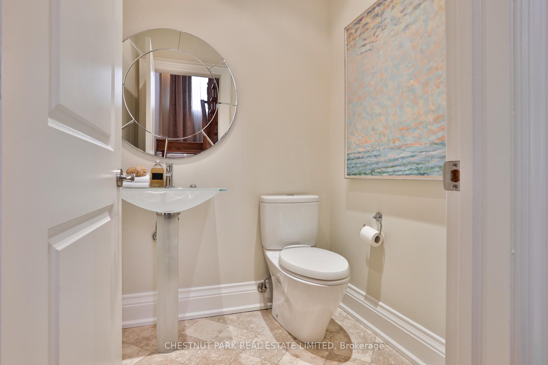 Photo 17 of 75 Boulton Drive, Toronto, Casa Loma — HOMEH