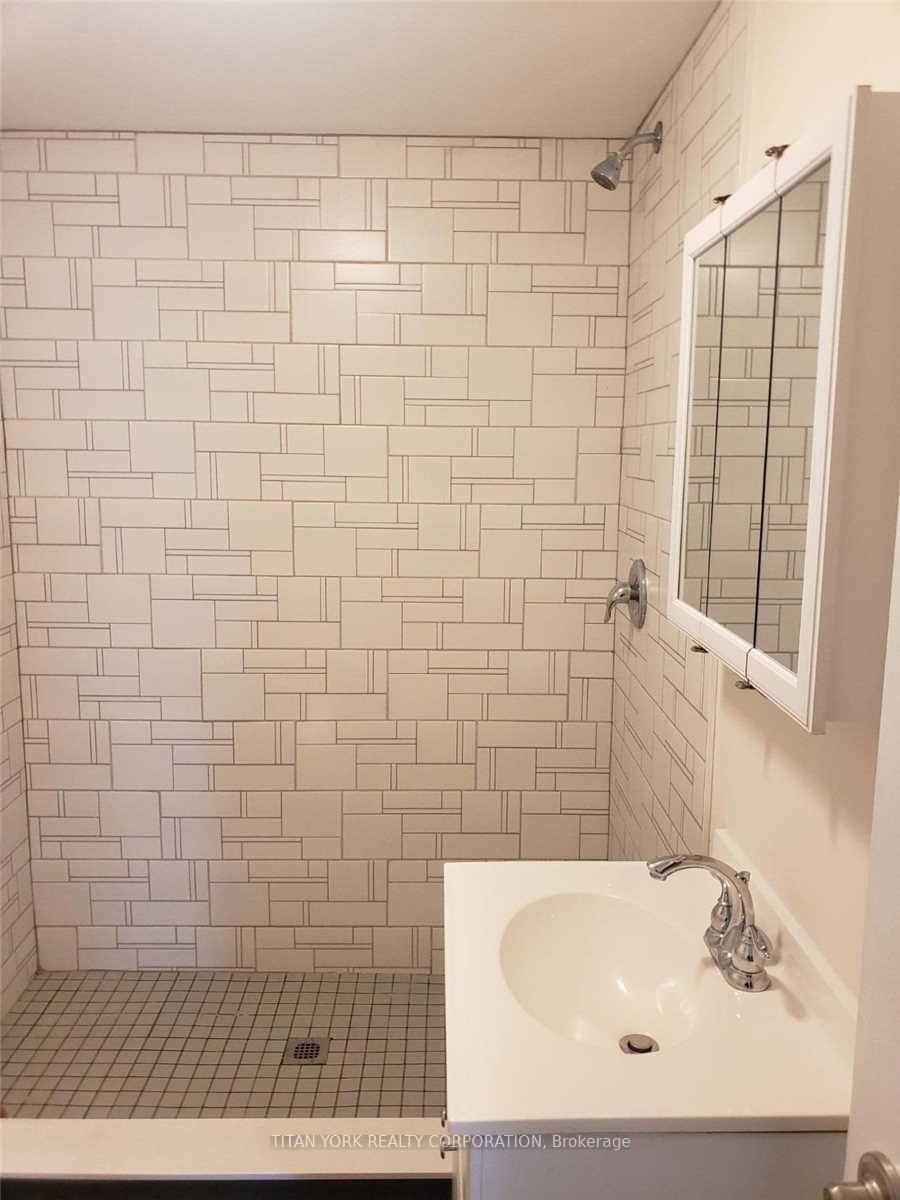 Photo 7 of Unit 4, 2904A Danforth Avenue, Toronto, East End-Danforth — HOMEH