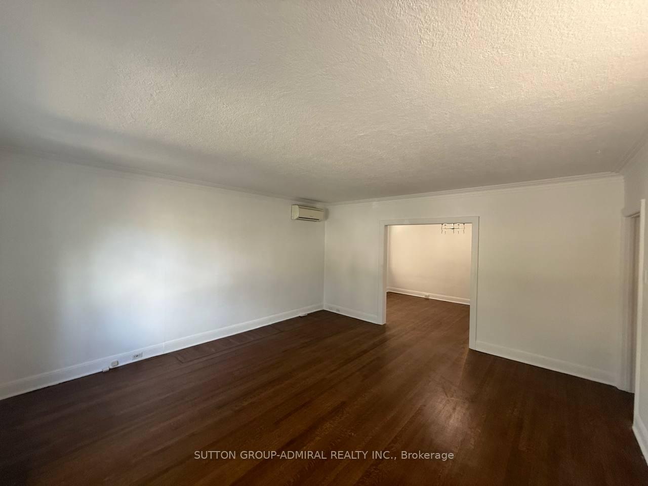 Photo 2 of Unit main floor, 976 Avenue Rd, Toronto, Yonge-Eglinton — HOMEH