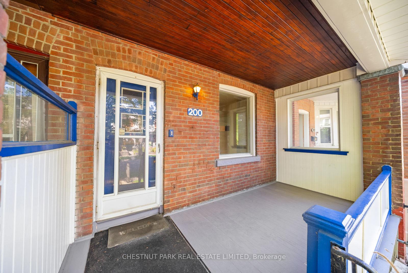Photo 3 of 200 Gillard Avenue, Toronto, Greenwood-Coxwell — HOMEH