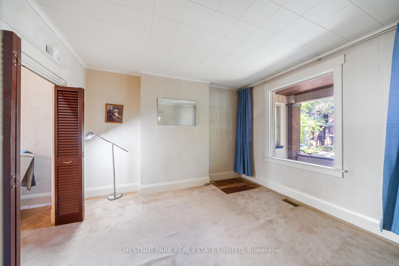 Photo 6 of 200 Gillard Avenue, Toronto, Greenwood-Coxwell — HOMEH
