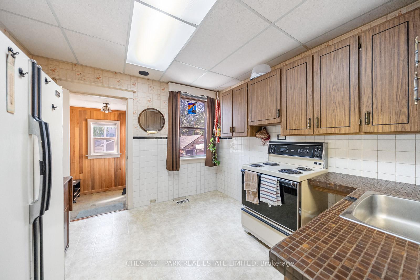 Photo 15 of 200 Gillard Avenue, Toronto, Greenwood-Coxwell — HOMEH