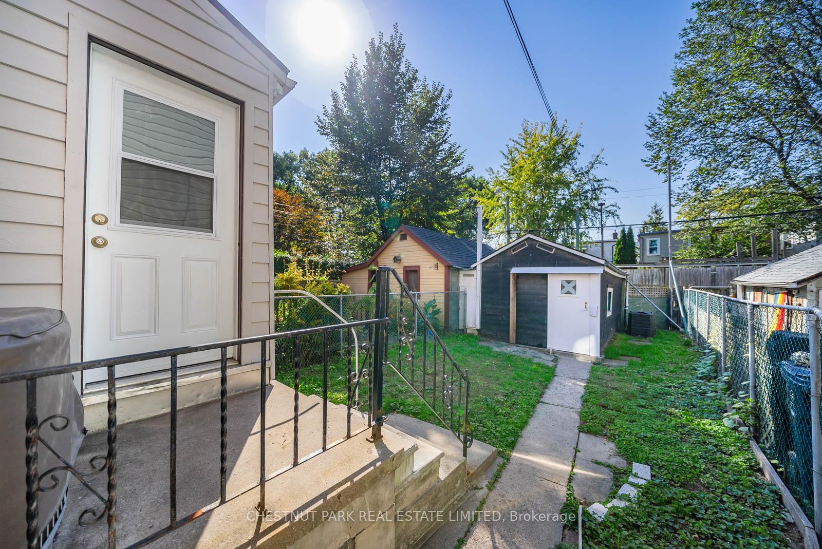 Photo 34 of 200 Gillard Avenue, Toronto, Greenwood-Coxwell — HOMEH