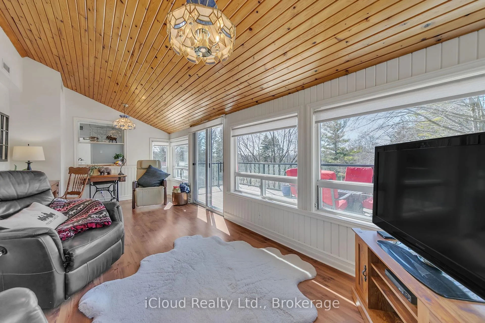 Photo 13 of 44 Rodcliff Road, New Tecumseth, Rural New Tecumseth — HOMEH