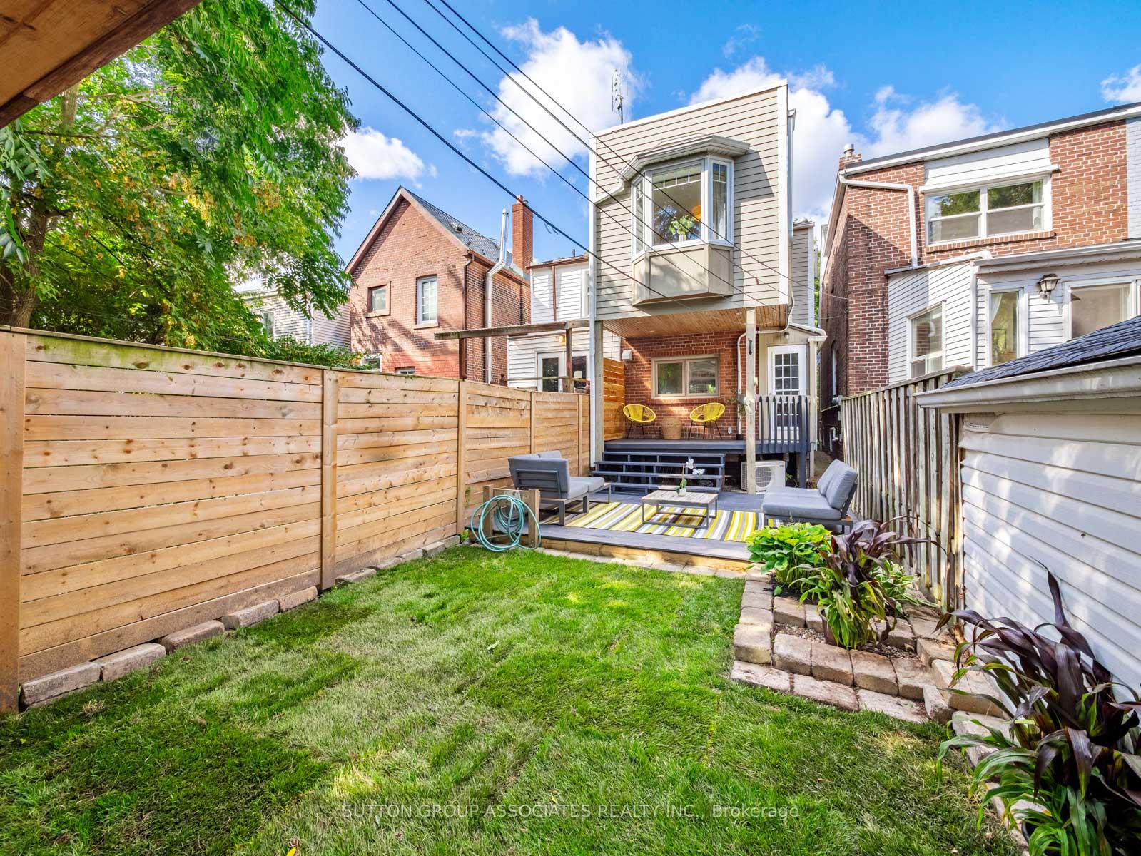 Photo 37 of 35 Roseheath Avenue, Toronto, Woodbine Corridor — HOMEH
