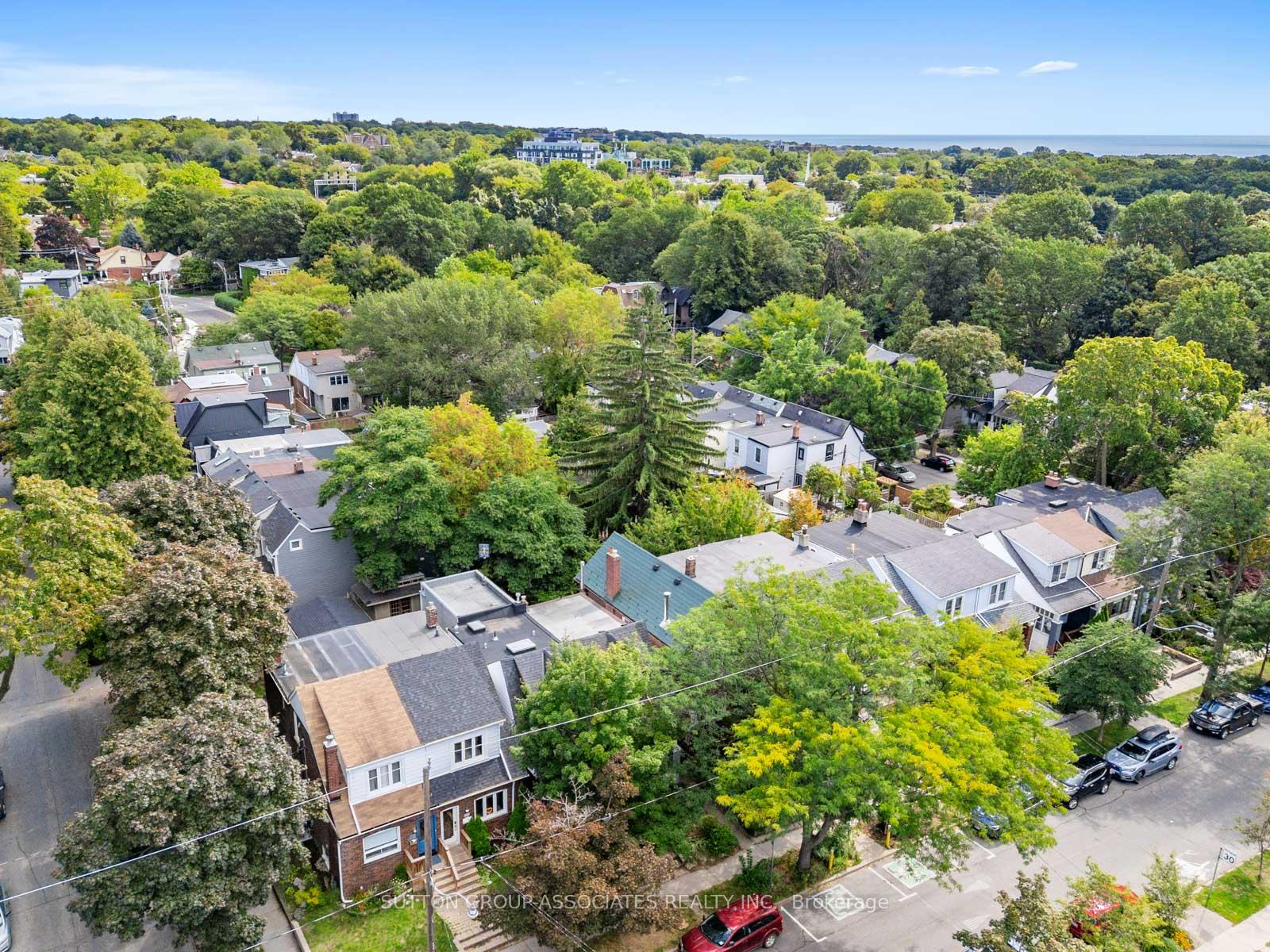 Photo 39 of 35 Roseheath Avenue, Toronto, Woodbine Corridor — HOMEH