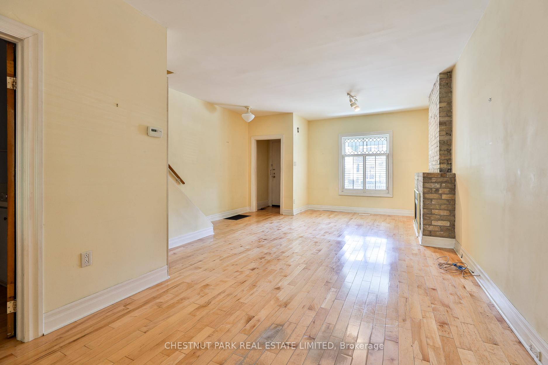 Photo 6 of 52 Craighurst Avenue, Toronto, Lawrence Park South — HOMEH
