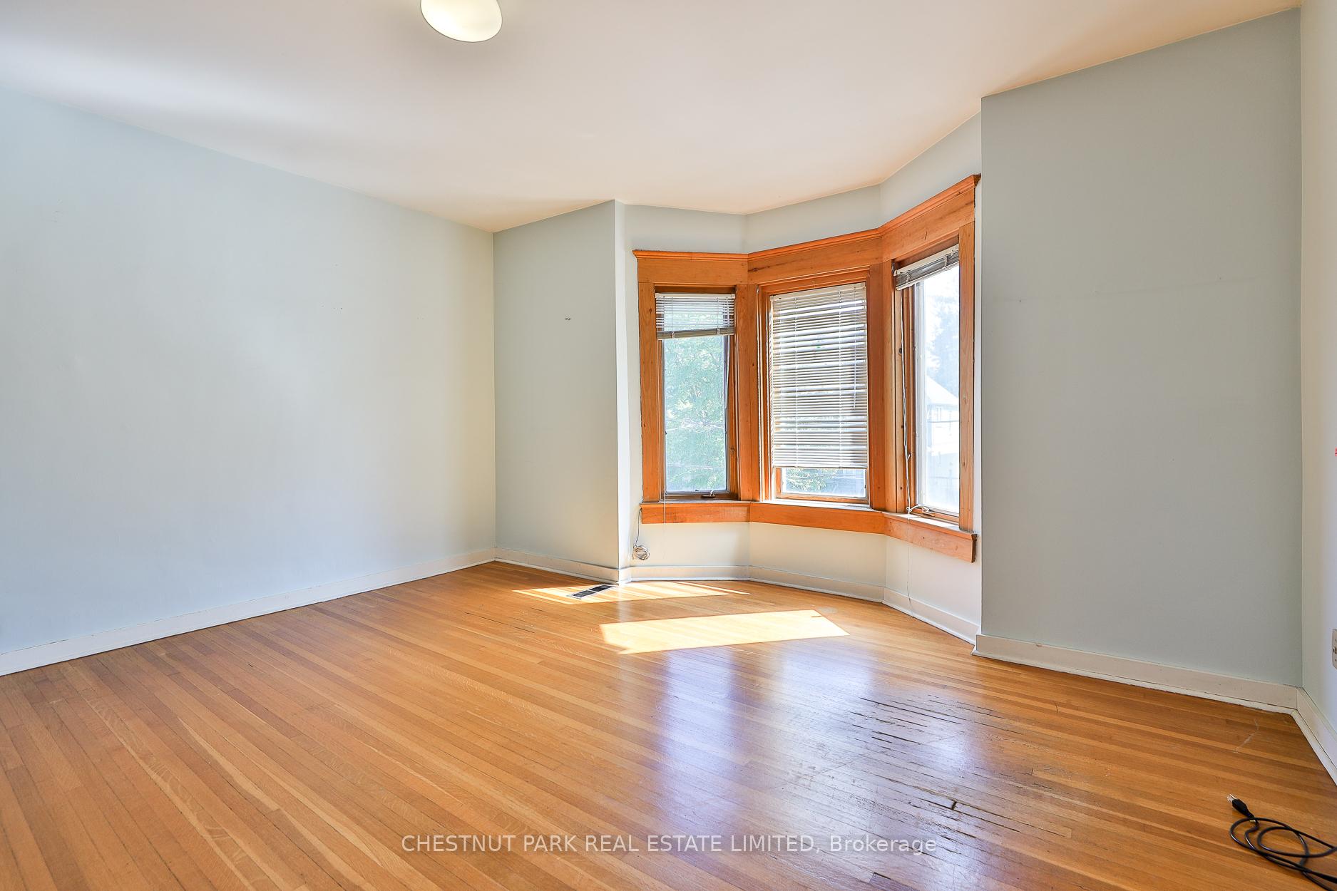 Photo 35 of 52 Craighurst Avenue, Toronto, Lawrence Park South — HOMEH