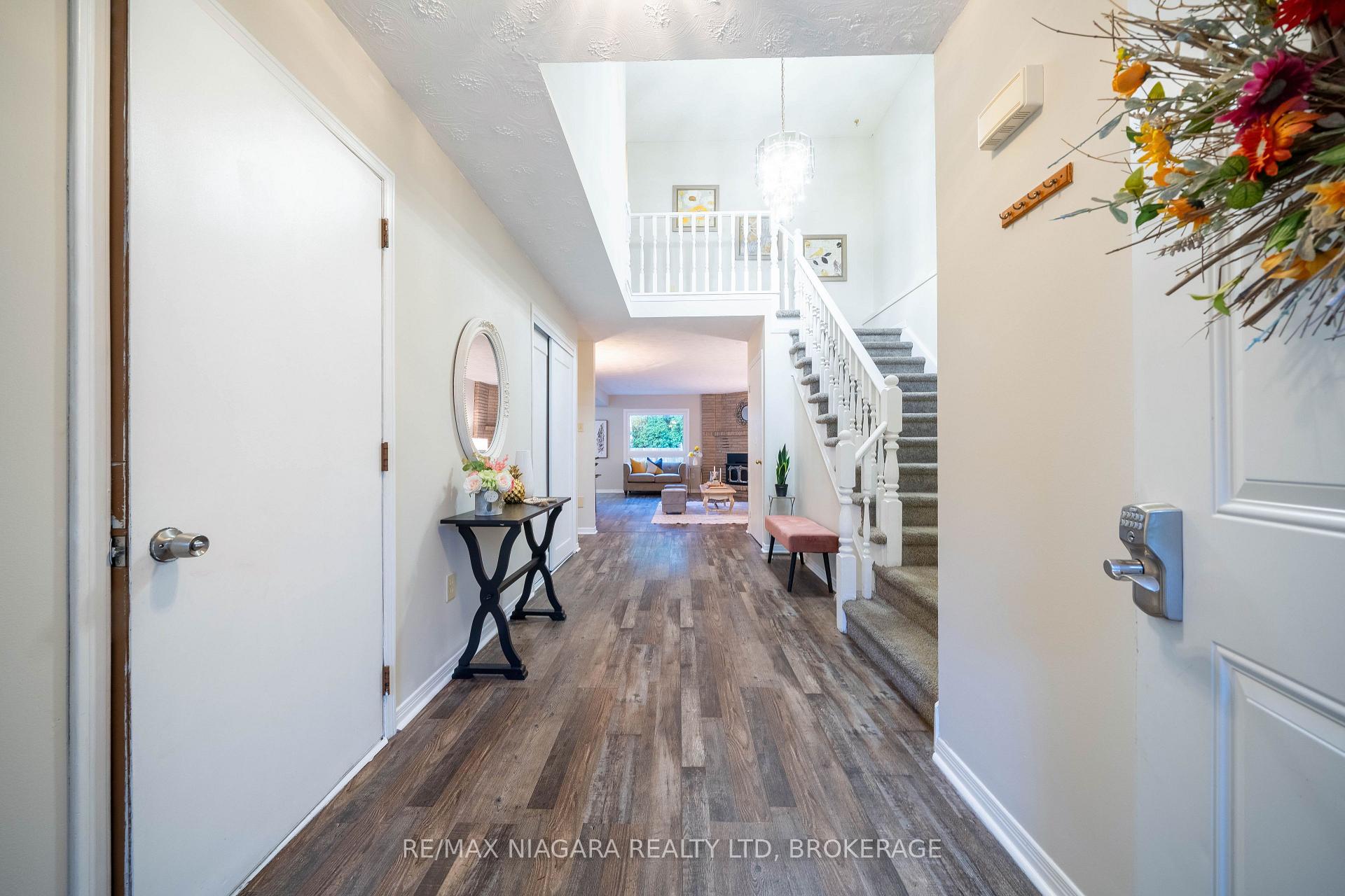 Photo 4 of 36 Baxter Crescent, Thorold, Confederation Heights — HOMEH
