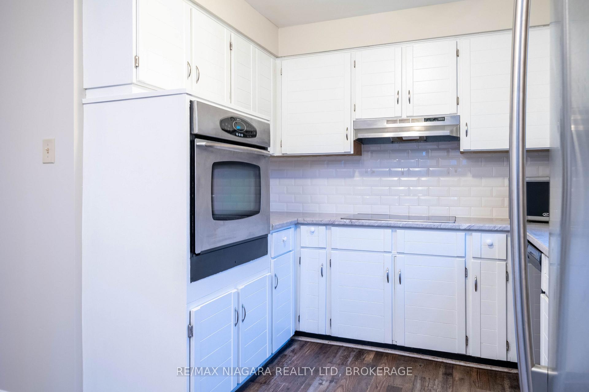 Photo 25 of 36 Baxter Crescent, Thorold, Confederation Heights — HOMEH