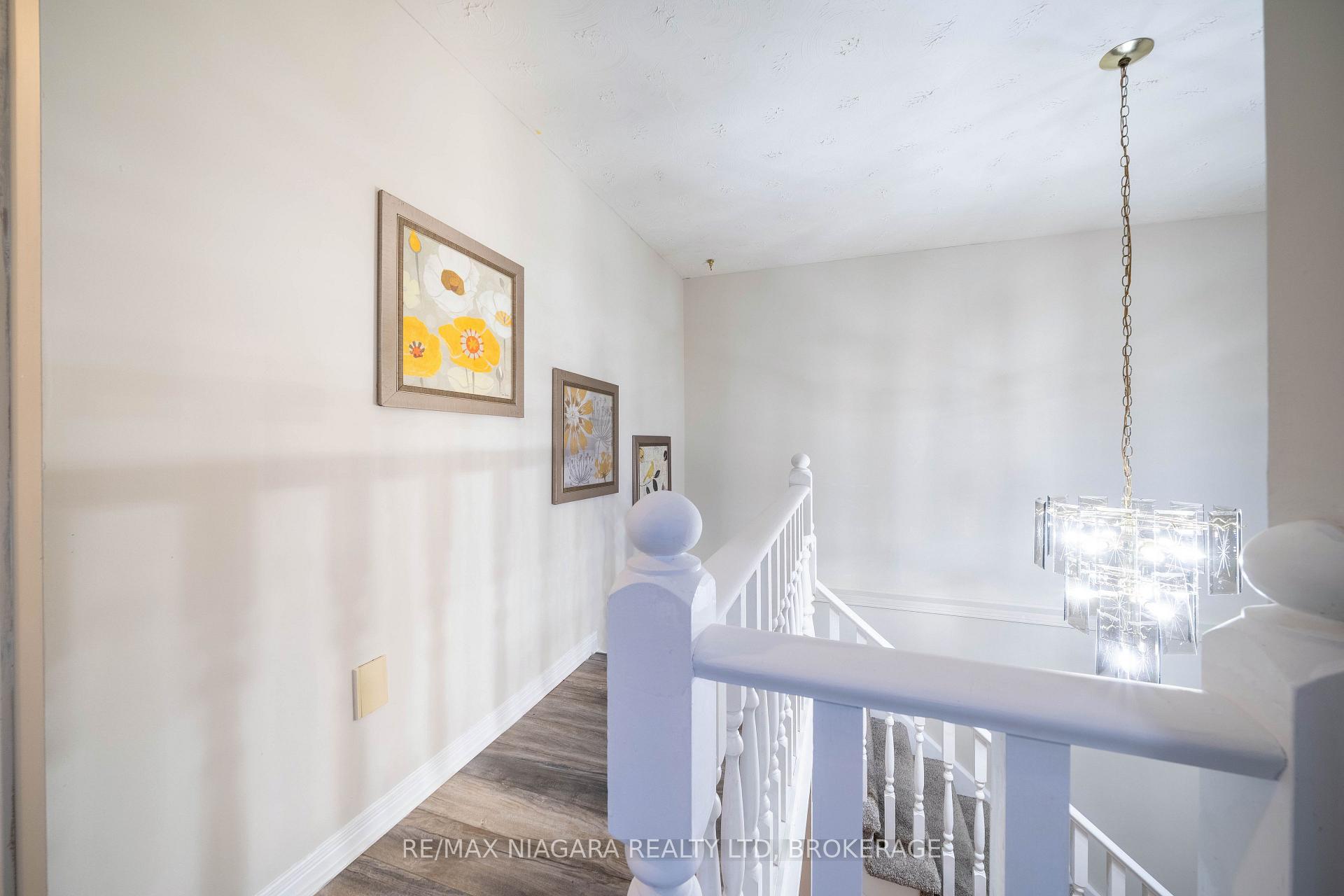 Photo 26 of 36 Baxter Crescent, Thorold, Confederation Heights — HOMEH