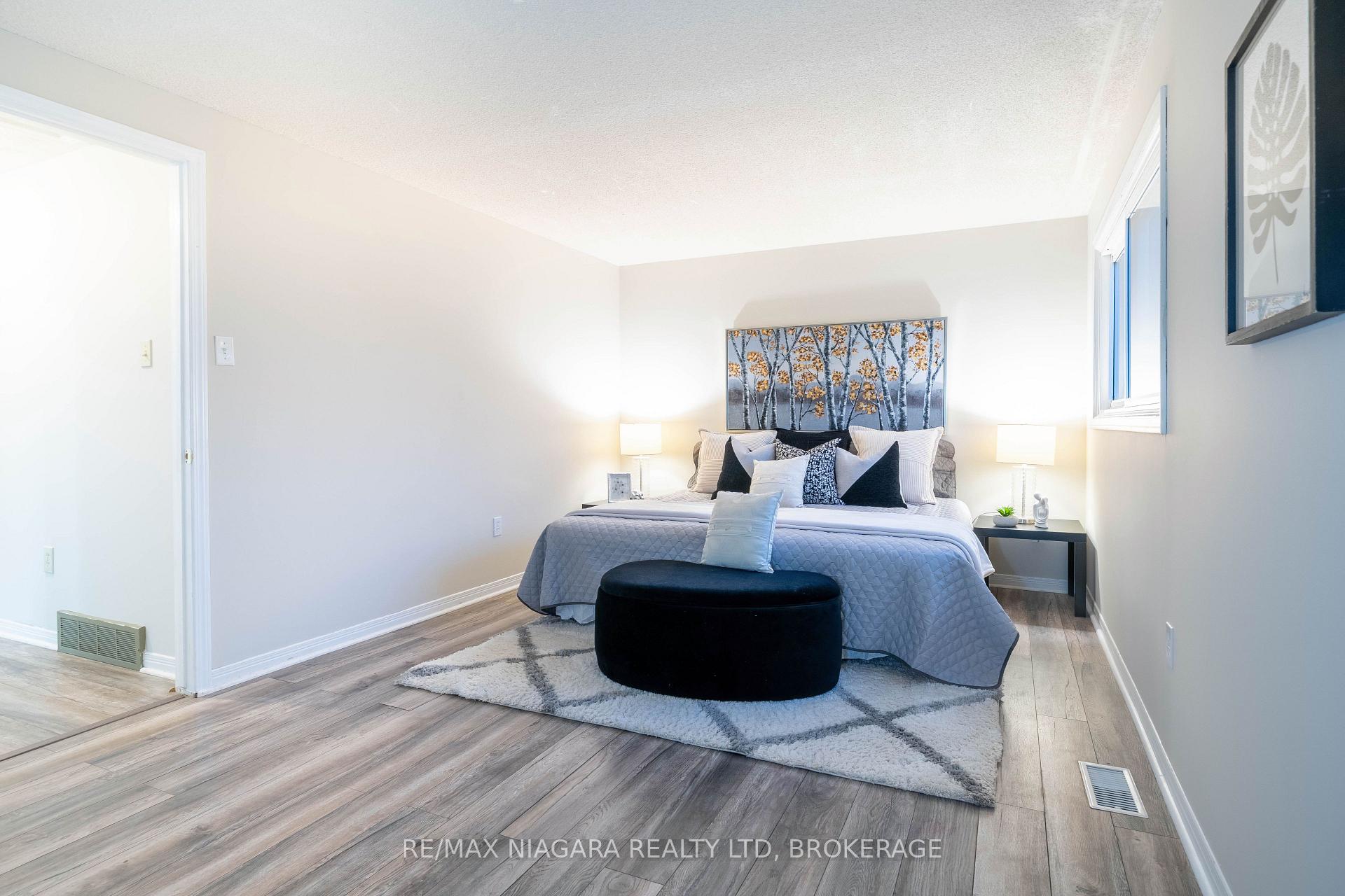 Photo 37 of 36 Baxter Crescent, Thorold, Confederation Heights — HOMEH