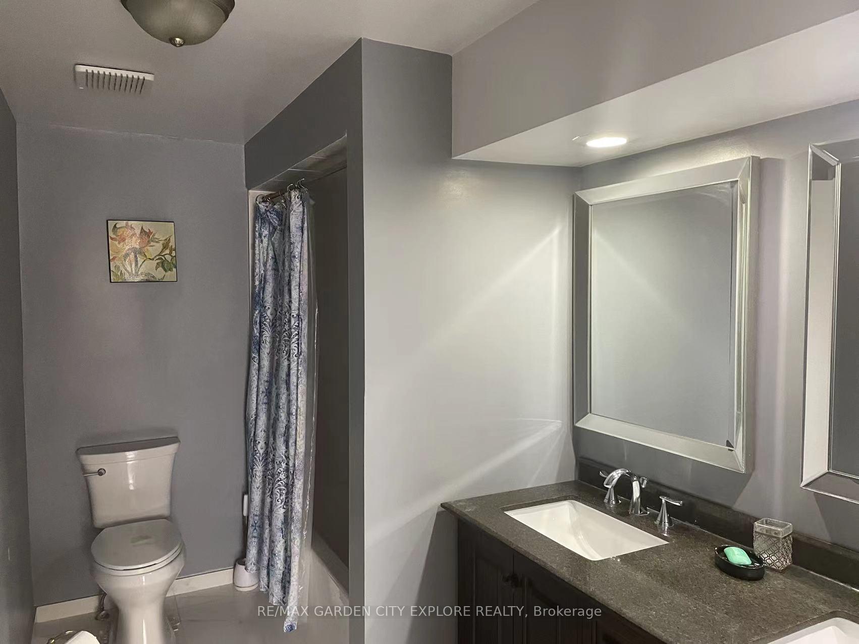 Photo 10 of 20 Naples Court, Thorold, Confederation Heights — HOMEH