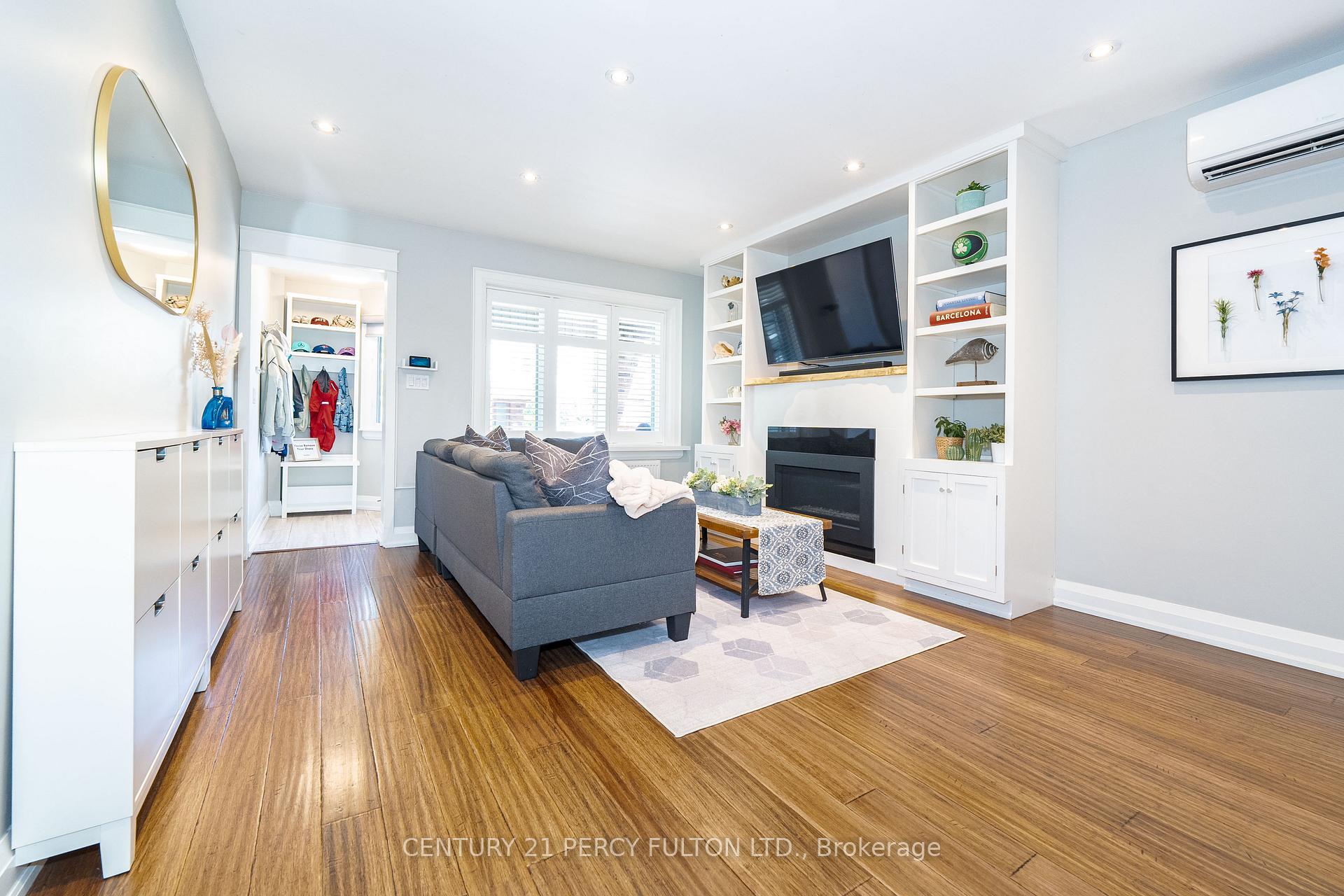 Photo 4 of 36 Marlow Avenue, Toronto, Danforth Village-East York — HOMEH