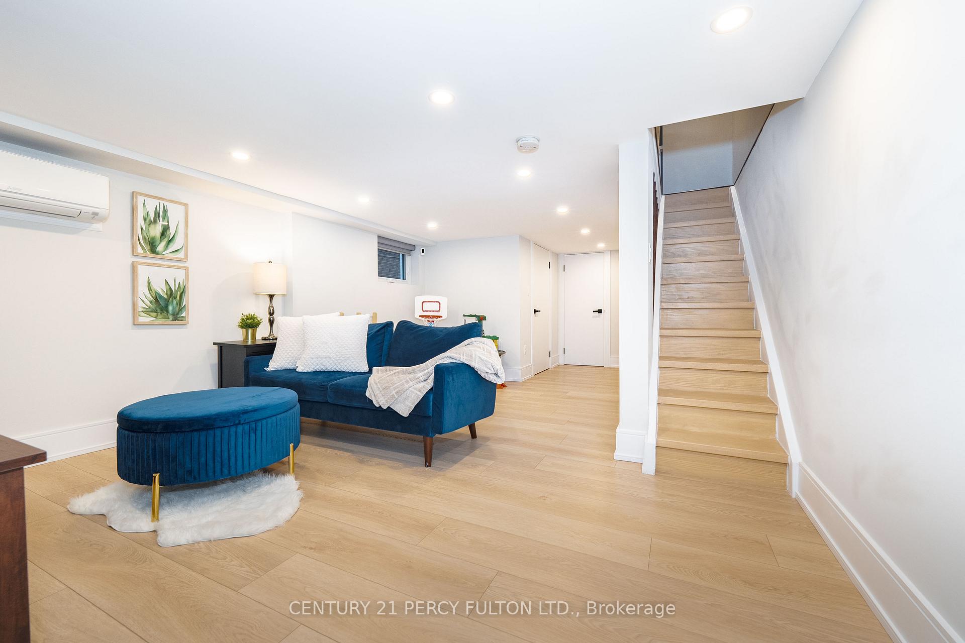 Photo 22 of 36 Marlow Avenue, Toronto, Danforth Village-East York — HOMEH